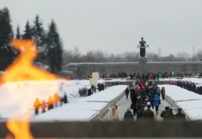 27 января исполняется 76 лет со дня полного освобождения Ленинграда от фашисткой блокады (1944 г.). День воинской славы России