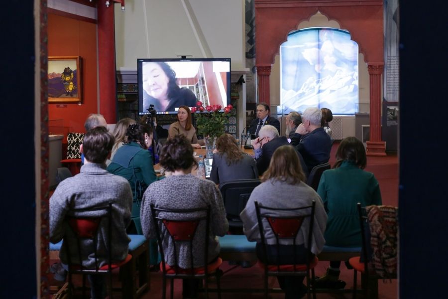 Круглый стол «Наследие Е. И. Рерих как священный завет», посвящённый дню рождения Елены Ивановны Рерих (13 февраля)