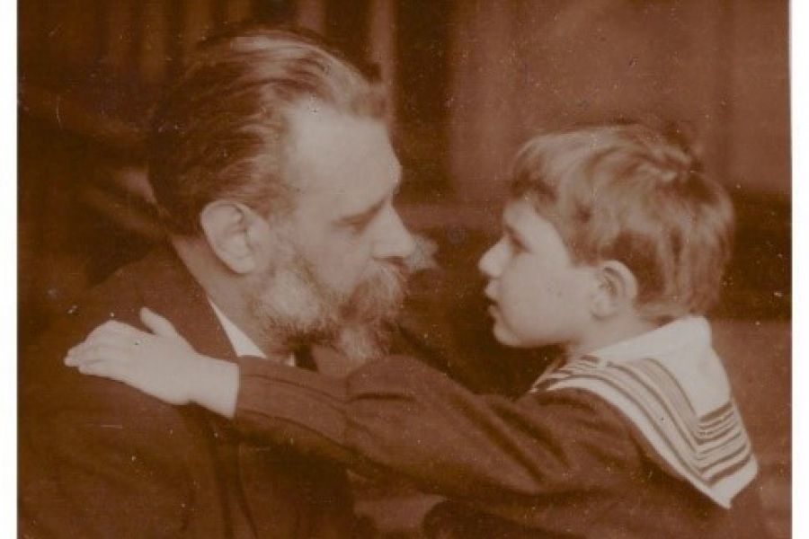 Выставка "Художник, сын художника" (5 сентября - 29 ноября)