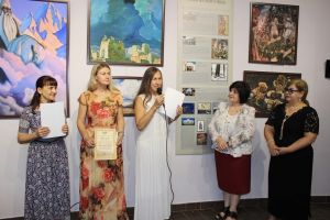 В Дербентском музее-заповеднике открылась выставка «Рерихи и Кавказ» 