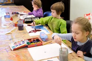 Объявляется набор детей на занятия в Изостудию Музея-института семьи Рерихов!