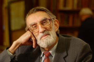 Заведующему отделом Санкт-Петербургского государственного музея-института семьи Рерихов "Музей истории школы К.И. Мая" Никите Владимировичу Благово исполнилось 90 лет!